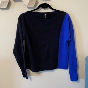 Navy & blue cashmere sweater